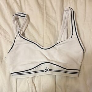Alo heartthrob bra